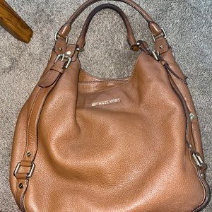 Very used Michel Kors bag